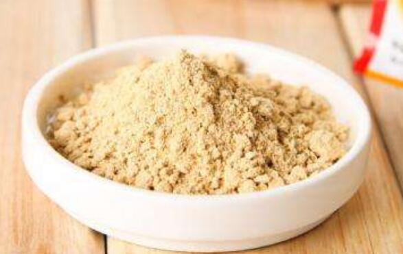 生姜粉泡腳的功效與作用