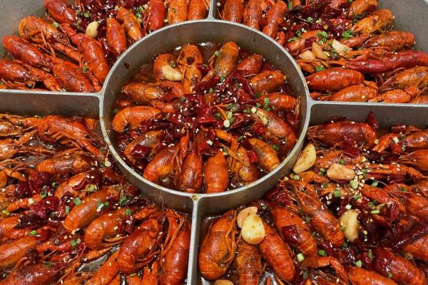 小龍蝦的營(yíng)養(yǎng)價(jià)值及功效與作用 小龍蝦的挑選妙招