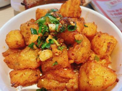 三伏天怎么保存土豆不發(fā)芽 保存土豆的注意事項(xiàng)