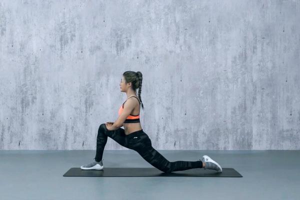 蹲起對男生有什么好處 女人練蹲起的好處