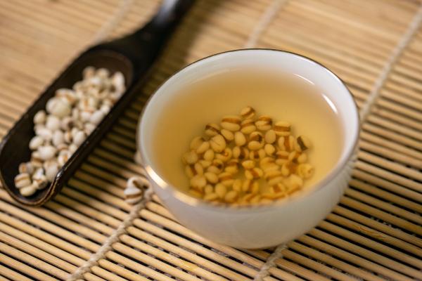 濕氣重肚子大怎么排濕減肥 肚子大有濕氣重吃什么祛濕