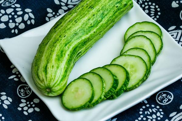 吃黃瓜會(huì)使身體增加濕氣嗎 吃什么會(huì)導(dǎo)致濕氣重