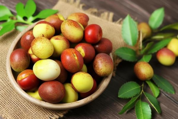 冬棗的功效與作用禁忌 血壓低吃冬棗好嗎