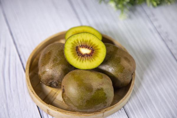 獼猴桃可以放冰箱保存嗎 熟透了的獼猴桃可以放冰箱嗎