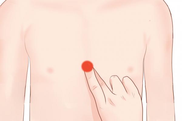 按摩膻中穴的好處 按摩膻中穴治咳嗽嗎