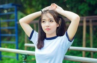 閨蜜們喜歡看放蕩男女的交換小說遭我嫌棄,被狠狠教訓了一番