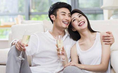 女人私語性經(jīng)驗(yàn)豐富該不該告訴未婚夫 過去的性經(jīng)歷影響婚姻生活嗎