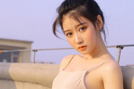 美女15分鐘叫床聲視頻 聽完男女強(qiáng)吻摸下面到高峰