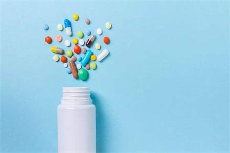 緊急避孕藥什么時候吃有效，女性吃了藥又懷孕如何處理最好