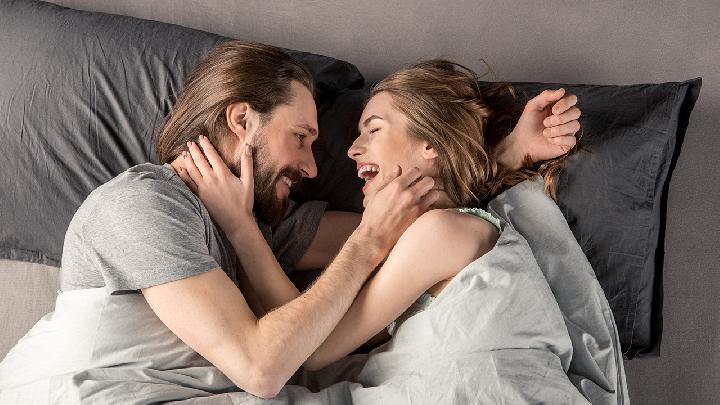 持久性愛怎樣才能不傷身 這5個關(guān)鍵點讓性生活更自在