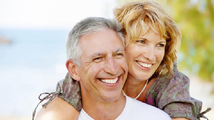 性生活只是性器官運動嗎 性愛需要這些身體技巧-易網健康養生網 性生活只是性器官運動嗎 性愛需要這些身體技巧