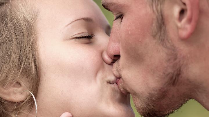 性生活過度了會產生哪些危害 性生活過度會帶來這6大危害