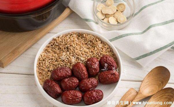 甘麥大棗湯治女人陰干，滋陰潤燥附配方劑量(同房干澀沒水)