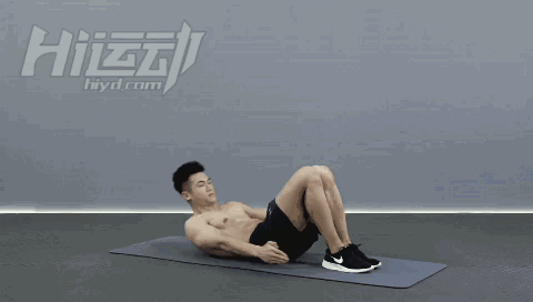 上半身缺失手臂肩膀的肌肉男，逆襲成健體遠動員，不向命運服輸