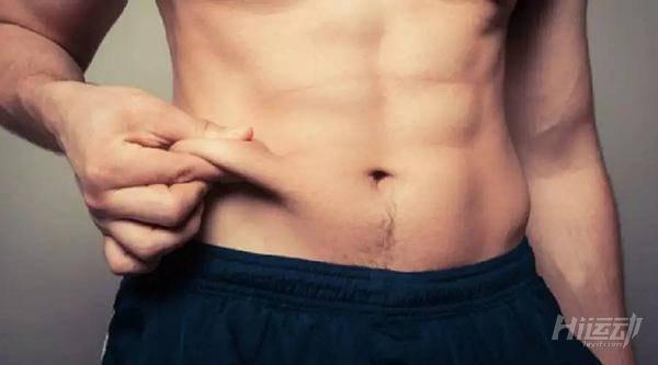 超級(jí)減脂訓(xùn)練：9個(gè)動(dòng)作練完就濕身的hiit訓(xùn)練！