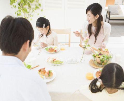 吃飯一定不能犯的3大錯誤，讓你輕松遠離肥胖和便秘