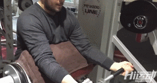 新的一年，祝你跟這個小伙一樣：減肥上癮