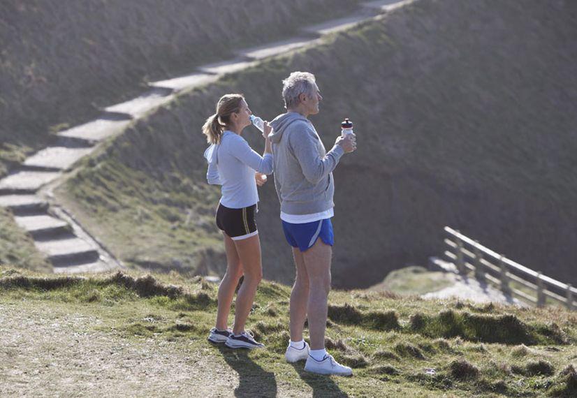 你竟然連水都不會喝？4點喝水小常識讓你喝水的同時也能減肥
