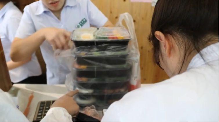 又有一個醫院火了，只因一款“網紅減肥盒飯”