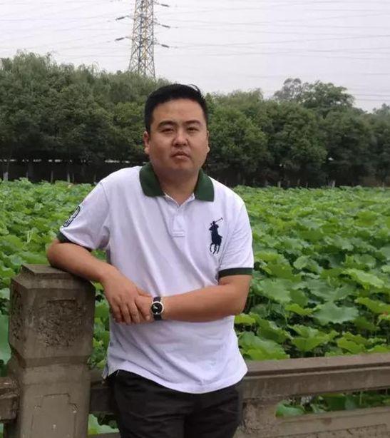 靠跑步減肥的212斤胖子怎么樣了？不僅瘦了88斤還完美蛻變成男神