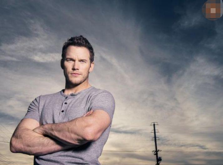 因肌肉太大被嫌棄的男星，網(wǎng)友稱他是好萊塢最忙的男星，沒有之一