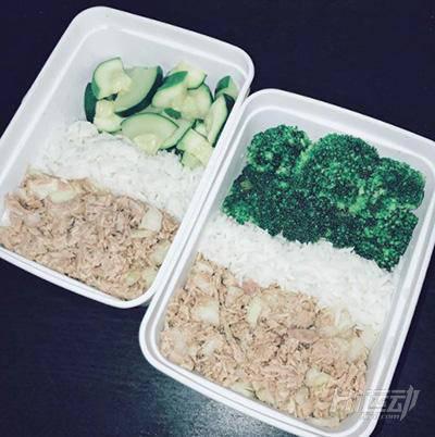 新的一年，祝你跟這個小伙一樣：減肥上癮