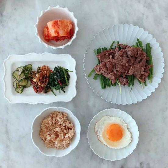 連26歲的帥哥被她折服，這位42歲的老阿姨到底有什么魅力