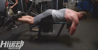 高個子健身本來就難！還因漏斗胸自斷10根肋骨治療