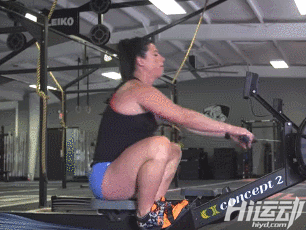 預產期還有5天，她還在健身房硬拉！