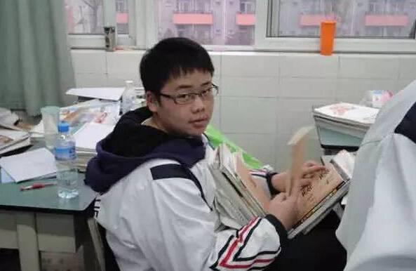 健身改變氣質故事之男生變男神