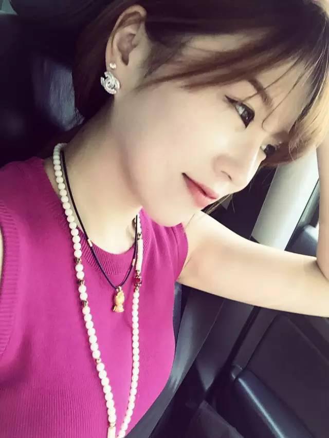 身材顏值雙爆表 瑜伽美人安曉咪