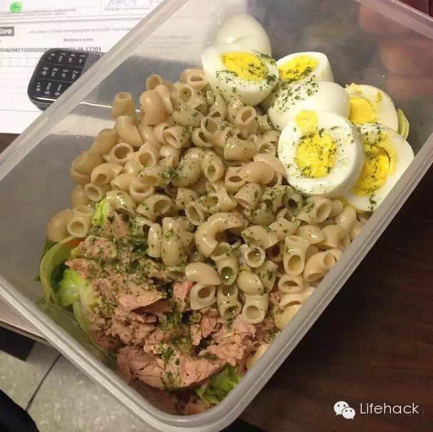 看了他的故事，你還有借口不健身嗎？