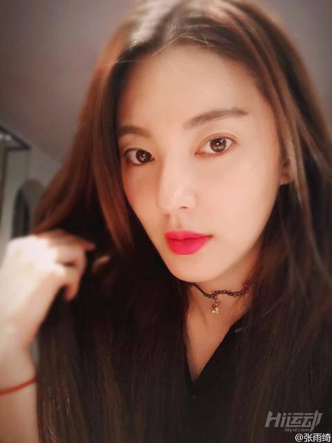 離婚后張雨綺變健身狂人 秀豐臀美腿