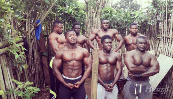 缺少器械自己造！這群非洲小伙健身震驚全球