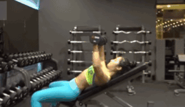 韓國超紅健身女神 清純可愛似高中生