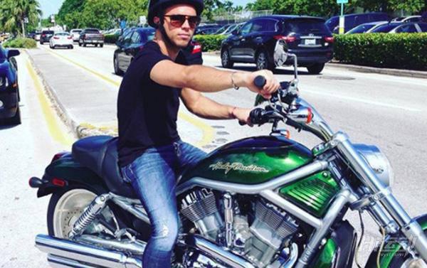 為什么終止比賽？我還沒打夠呢！