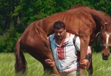 跟馬過不去的大力士！擁有63項吉尼斯世界紀錄