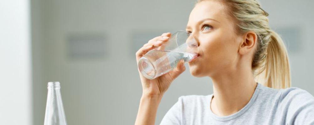 通過拉肚子來減肥 這樣做真的好嗎？