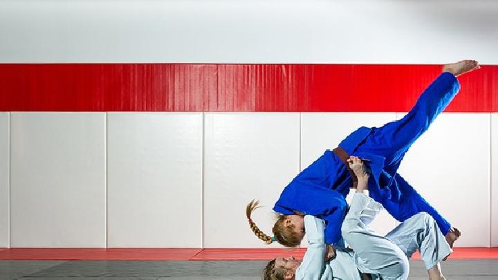 春季減肥吃什么快速瘦身 三款春季減肥食譜效果不錯-易網健康養(yǎng)生網 春季減肥吃什么快速瘦身 三款春季減肥食譜效果不錯