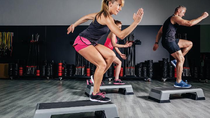 跑步減肥還是騎自行車(chē)減肥？什么運(yùn)動(dòng)減肥效果最好？