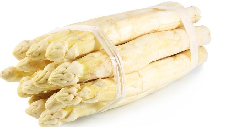 喝水減肥得看時間 不同時間喝不同水有助瘦身