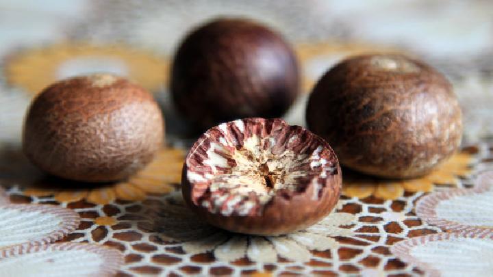 正確的喝水減肥法是什么？怎么喝水能減肥？