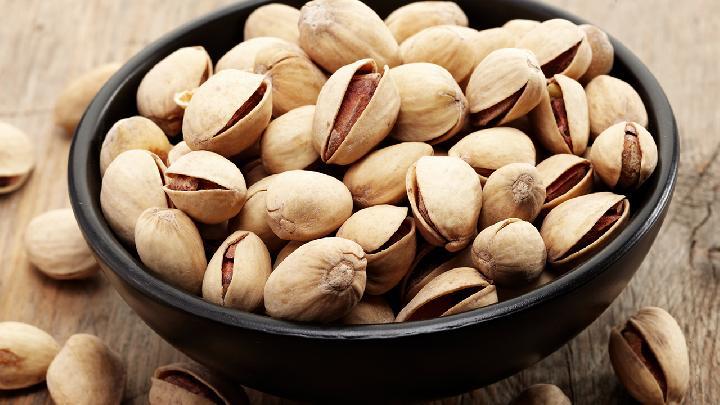 如何用生姜減肥？生姜泡腳瘦腿減肥的具體方法有哪些？