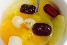 蘋果桔子桂圓紅棗湯的做法-酸甜味煮菜譜