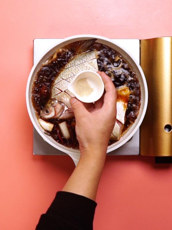 紅燒武昌魚的做法-咸鮮味燒菜譜