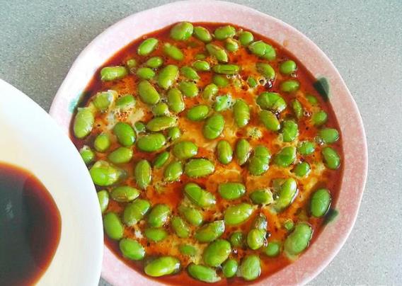 青豆蒸蛋的做法-家常味蒸菜譜