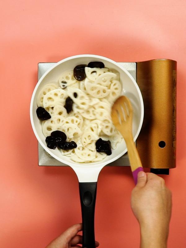 糖醋藕片的做法-酸甜味炒菜譜