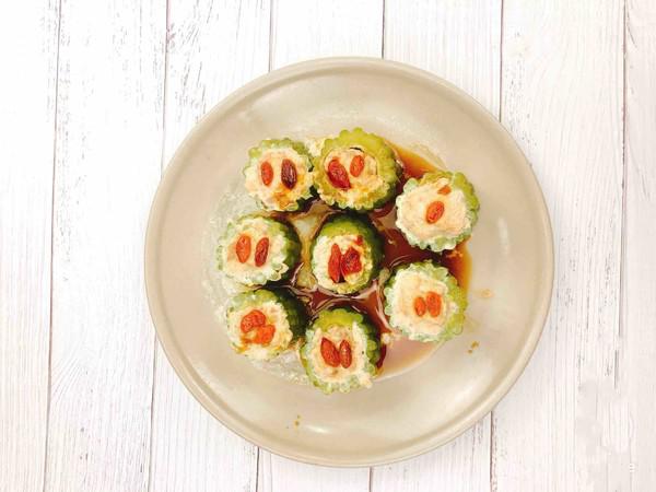 減肥餐~苦瓜釀肉的做法-咸鮮味蒸菜譜-易網健康養生網 減肥餐~苦瓜釀肉的做法-咸鮮味蒸菜譜