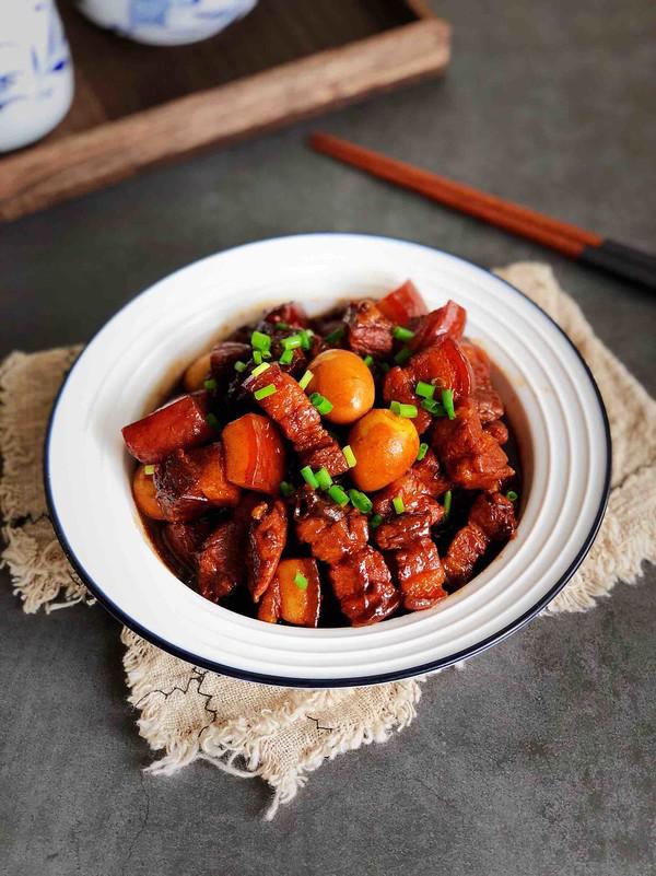 五花肉燉鵪鶉蛋的做法-咸鮮味燉菜譜