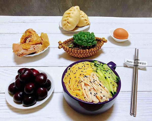 雞絲青瓜涼面的做法-家常味煮菜譜